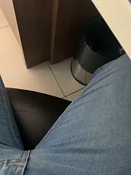 smithrosinha online show from February 3, 2025, 7:31 pm