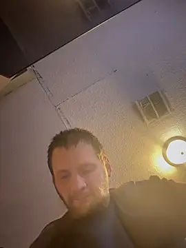 Snapshot of matte36_ chatting on March 1, 2026, 9:17 pm matte36 online show from March 1, 2026, 9:17 pm