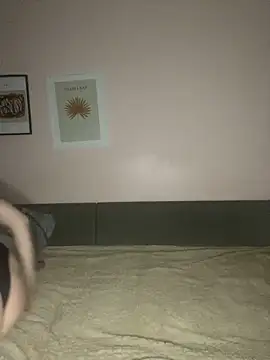 EdnaBradley online show from December 21, 2025, 3:30 pm