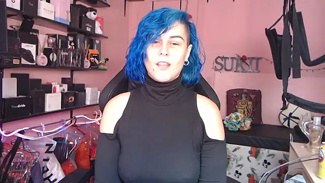 sukii93 online show from May 13, 2026, 2:47 pm
