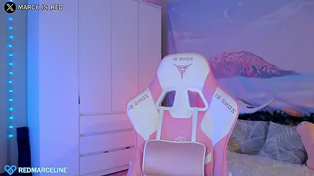 meowceline online show from January 9, 2025, 3:34 pm