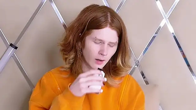 ZaynGraham online show from March 5, 2026, 11:28 am