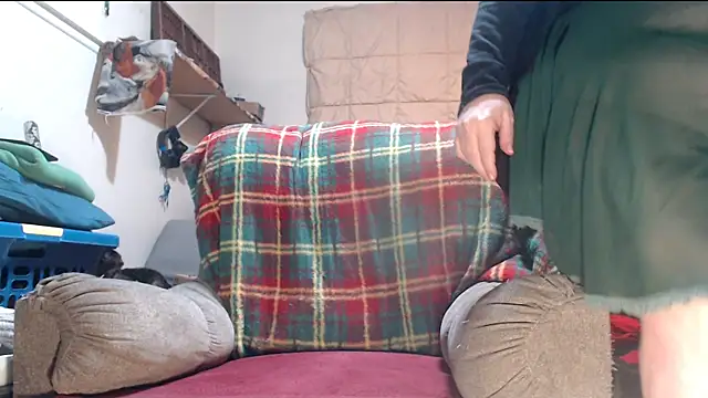 ladyscarlotta online show from October 27, 2025, 10:14 pm