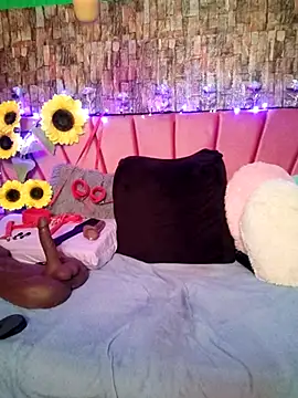 Isabelle Lov18 online show from February 27, 2025, 8:06 am