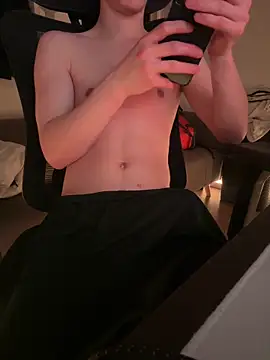 gostos  oo online show from April 6, 2026, 12:19 am