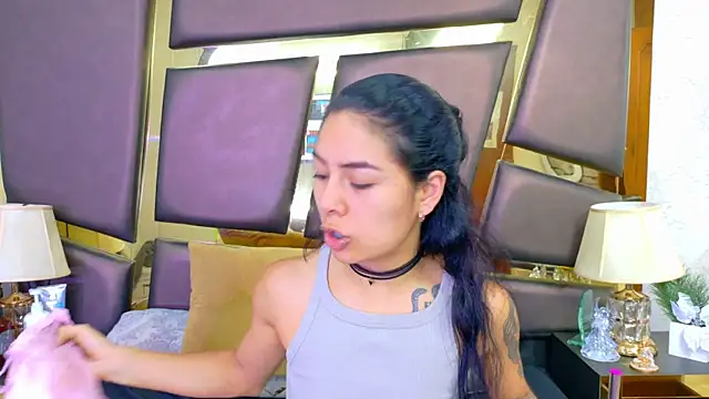 NicoleEsposito online show from March 23, 2026, 12:31 pm