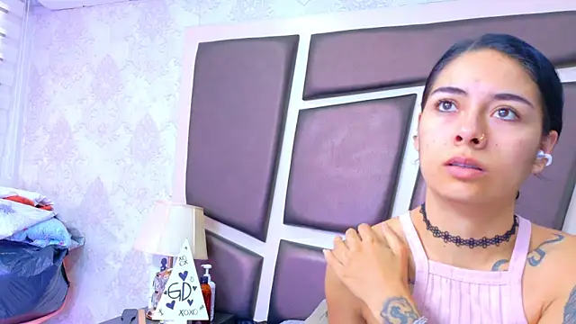 NicoleEsposito online show from May 14, 2026, 1:18 pm