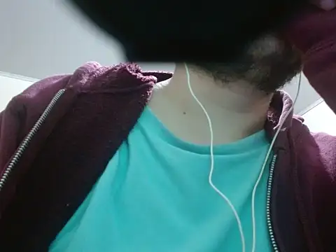 camiloking1720 online show from December 20, 2025, 12:40 am