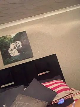 cardibabe online show from March 12, 2025, 9:24 pm