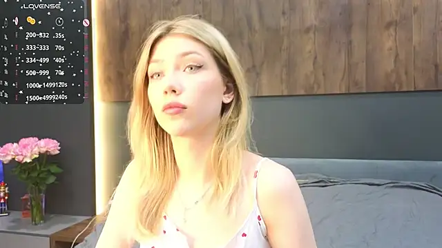 Rainaslater online show from February 19, 2025, 7:38 pm