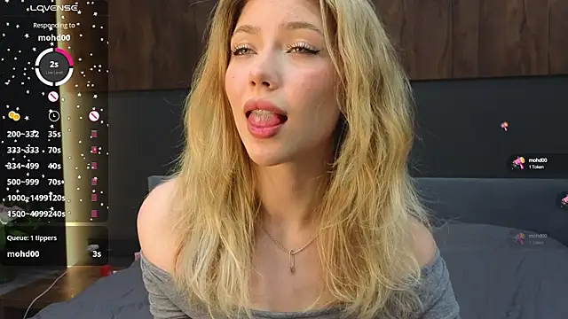 Rainaslater online show from February 22, 2025, 9:04 pm