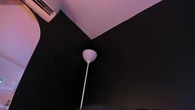 ALICEPOIXXXON online show from January 30, 2025, 2:15 pm