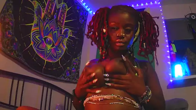 Tatithegoddess online show from December 12, 2024, 11:29 am