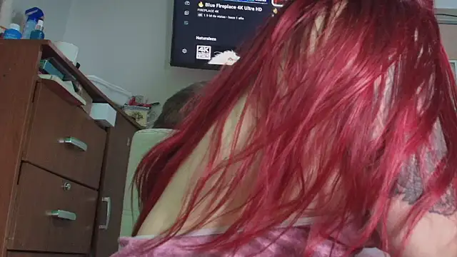 Maylin 2024 online show from October 28, 2025, 6:54 pm