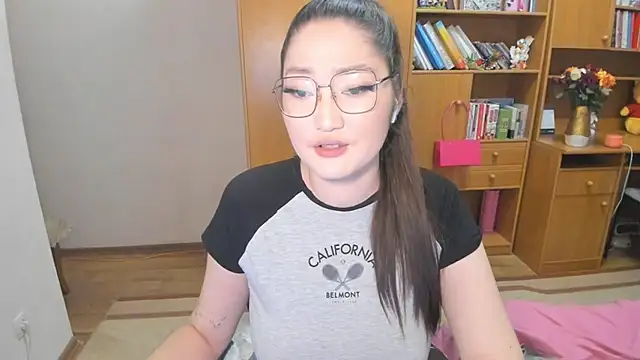 Snapshot of nliki4506 chatting on February 21, 2025, 8:16 pm nliki4506 online show from February 21, 2025, 8:16 pm