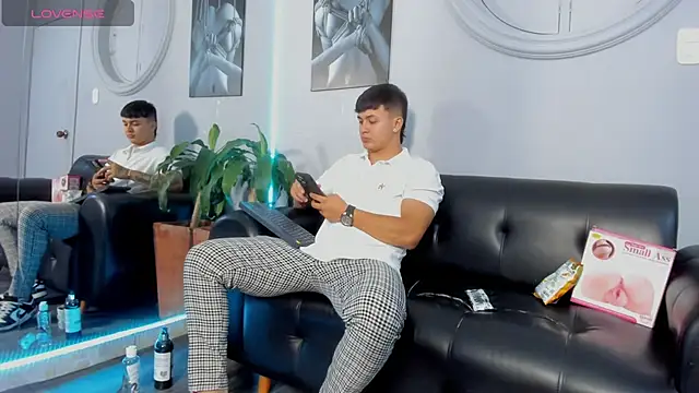 Cristopher strong online show from February 1, 2025, 12:47 pm