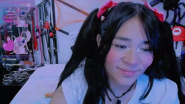 AlanaLuck online show from October 16, 2025, 7:15 pm