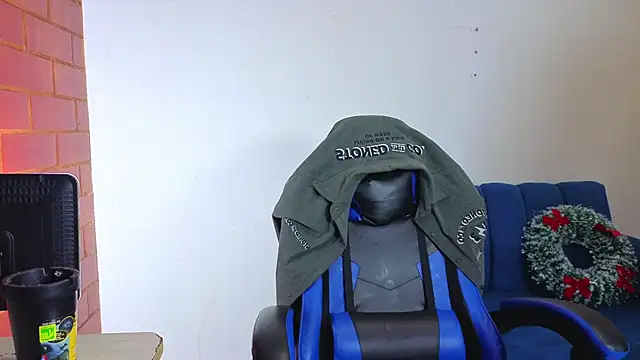 Demitryo online show from November 23, 2025, 3:06 am