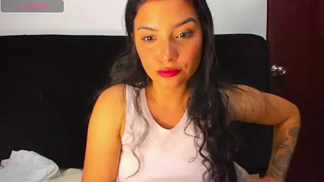 Snapshot of lolaa_staars chatting on May 15, 2026, 1:56 am lolaa staars online show from May 15, 2026, 1:56 am