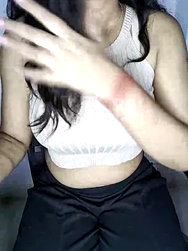 Ms Neera online show from March 18, 2025, 3:31 pm