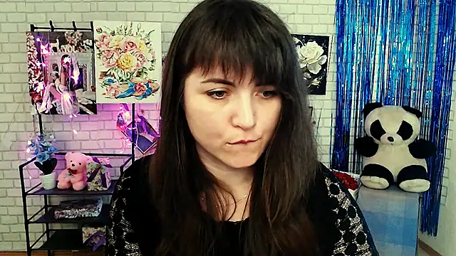 Darina M  online show from February 28, 2025, 8:42 am