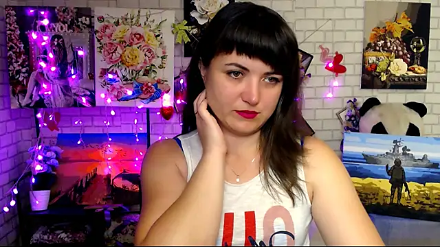 Darina M  online show from October 9, 2025, 4:32 am