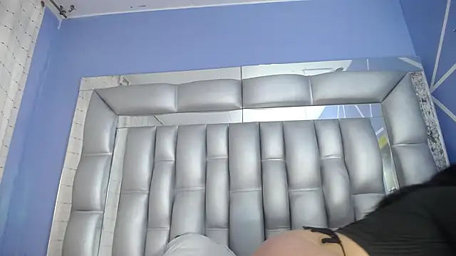 angelina ny online show from January 17, 2025, 8:44 pm