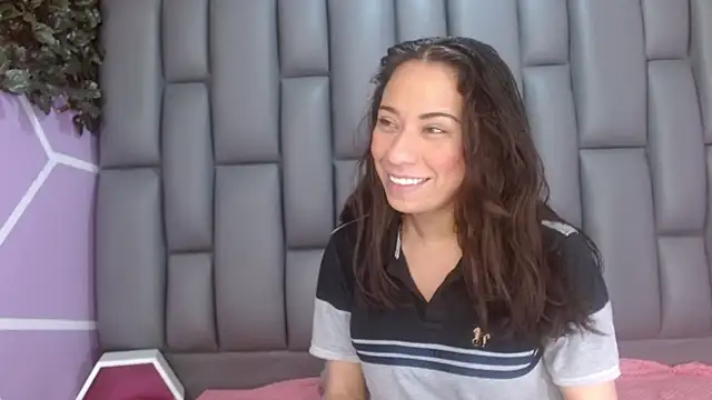 Snapshot of angelina_ny chatting on November 22, 2025, 2:05 pm angelina ny online show from November 22, 2025, 2:05 pm