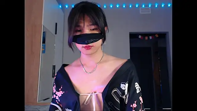 Snapshot of yukitori_2 chatting on January 20, 2025, 12:18 pm yukitori 2 online show from January 20, 2025, 12:18 pm