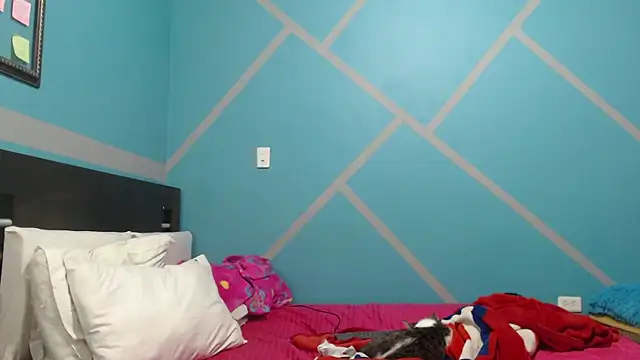 Nanna and Balder online show from September 26, 2025, 3:43 am