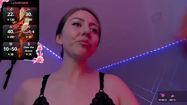 Snapshot of Ich_Bin_Julia chatting on January 7, 2025, 4:48 pm Ich Bin Julia online show from January 7, 2025, 4:48 pm