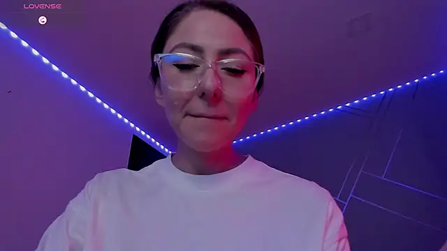 Snapshot of Ich_Bin_Julia chatting on February 10, 2025, 2:59 pm Ich Bin Julia online show from February 10, 2025, 2:59 pm