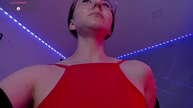 Snapshot of Ich_Bin_Julia chatting on February 12, 2025, 3:49 pm Ich Bin Julia online show from February 12, 2025, 3:49 pm