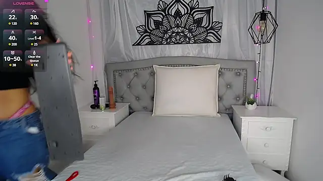 Ariana ceballos online show from February 19, 2025, 11:38 am