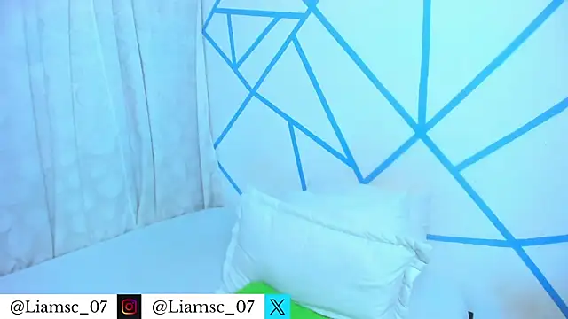 liam scott77 online show from July 8, 2026, 12:37 am