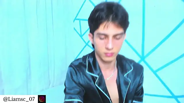 liam scott77 online show from July 15, 2026, 3:12 am