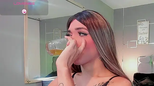 Micaela Rangel online show from January 19, 2025, 2:47 am