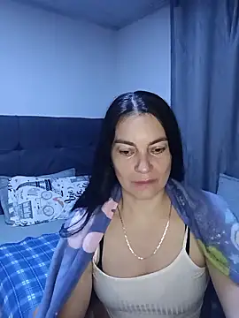 Snapshot of renata_hot1 chatting on June 11, 2026, 2:53 am renata hot1 online show from June 11, 2026, 2:53 am