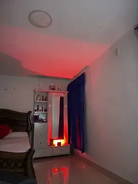 cristina1800 online show from March 1, 2026, 6:59 am