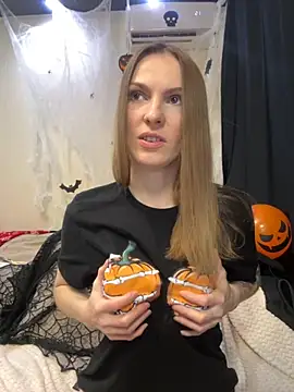 RachelBelI online show from October 19, 2025, 11:38 pm