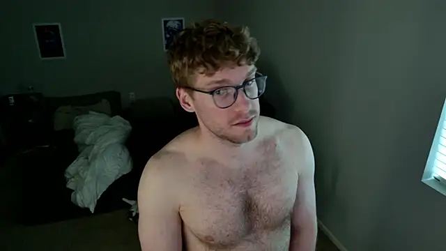 Snapshot of BlueEyedTallGuy94 chatting on July 14, 2026, 2:05 am BlueEyedTallGuy94 online show from July 14, 2026, 2:05 am