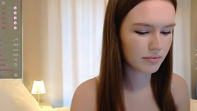 Snapshot of illumiangel chatting on May 17, 2026, 1:29 pm illumiangel online show from May 17, 2026, 1:29 pm