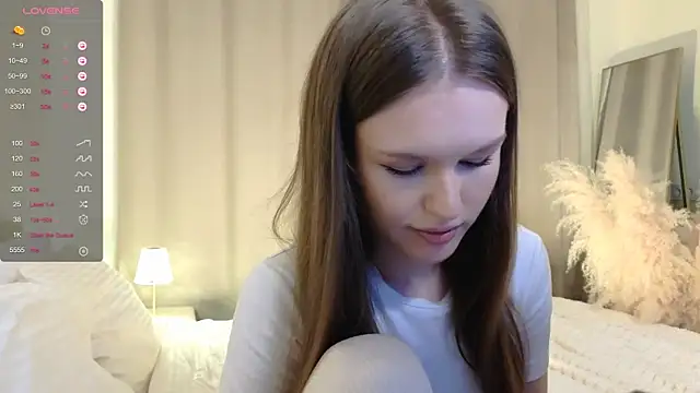 Snapshot of illumiangel chatting on June 12, 2026, 9:25 pm illumiangel online show from June 12, 2026, 9:25 pm
