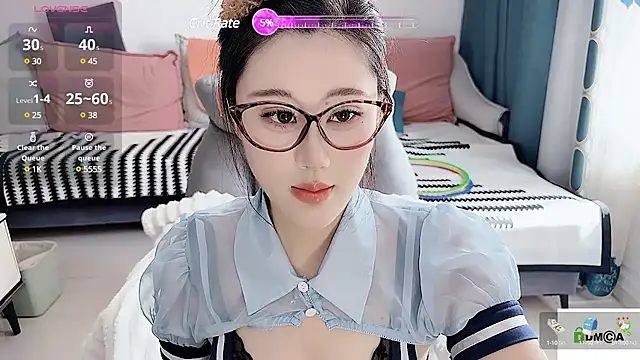 QQ-tutu online show from February 28, 2025, 5:48 am