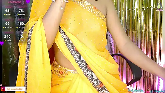 Snapshot of Hot_chocolate__ chatting on December 29, 2024, 10:03 pm Hot chocolate   online show from December 29, 2024, 10:03 pm