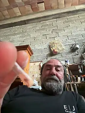 Snapshot of ros217 chatting on June 10, 2026, 3:55 pm ros217 online show from June 10, 2026, 3:55 pm