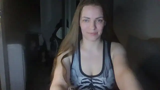 Snapshot of AnnaDiamond1 chatting on May 1, 2026, 10:14 pm AnnaDiamond1 online show from May 1, 2026, 10:14 pm