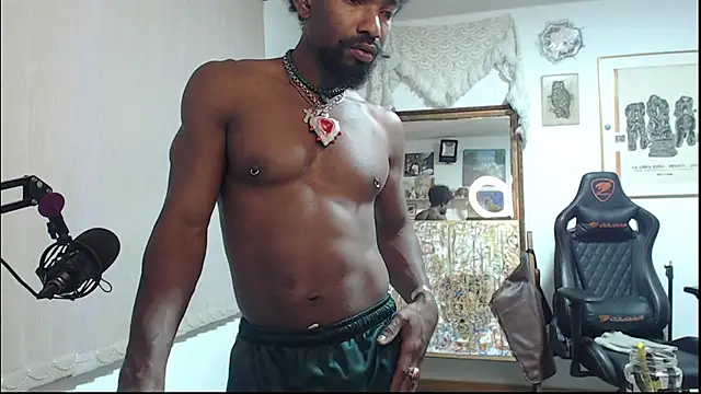 Siriss boyrag online show from February 21, 2025, 1:22 am