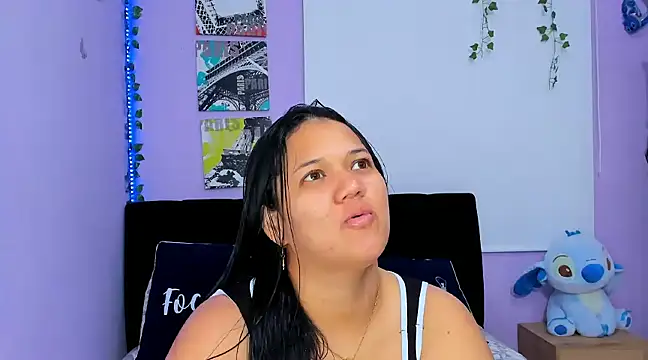 Snapshot of sara_mendez2 chatting on January 28, 2025, 12:57 am sara mendez2 online show from January 28, 2025, 12:57 am