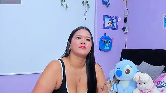 Snapshot of sara_mendez2 chatting on October 1, 2025, 11:44 pm sara mendez2 online show from October 1, 2025, 11:44 pm